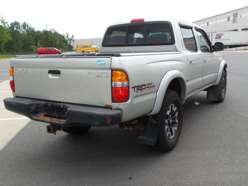 Used 2002 Toyota Tacoma 4x4 Double Cab image 7