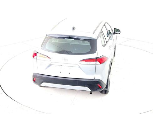 Certified 2023 Toyota Corolla Cross L image 17