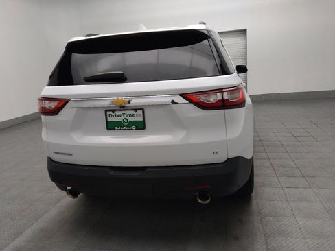Used 2020 Chevrolet Traverse LT FWD image 7