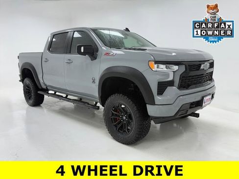 Used 2025 Chevrolet Silverado 1500 RST AWD/4WD image 1