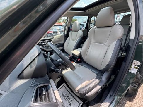 Used 2022 Subaru Forester Limited AWD/4WD image 9