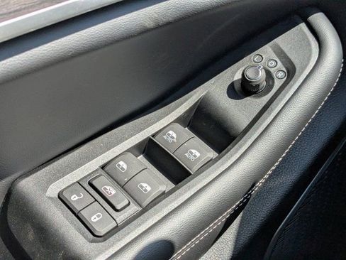 New 2026 Jeep Grand Cherokee Limited RWD image 26