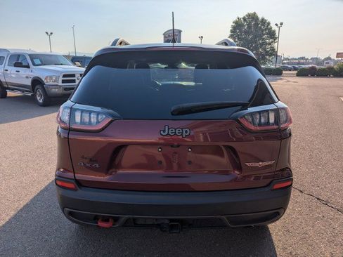 Used 2021 Jeep Cherokee Trailhawk w/ Sun, Sound & Nav Group AWD/4WD image 4