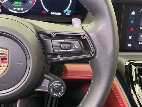 Certified 2025 Porsche Panamera 4S image 45