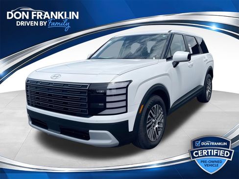 Used 2026 Hyundai Palisade SE FWD image 1