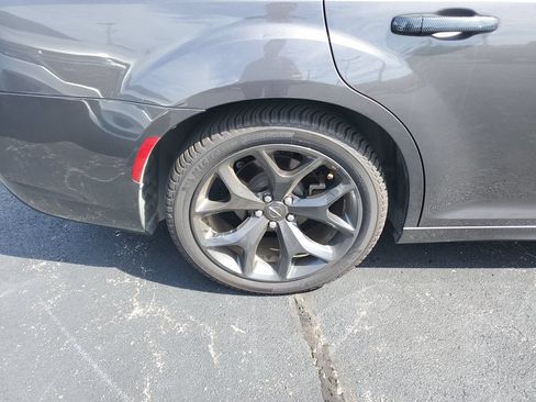 Used 2021 Chrysler 300 S w/ Popular Equipment Group RWD image 5