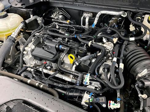 Used 2024 Ford Bronco Sport Heritage w/ Heritage Convenience Package image 34