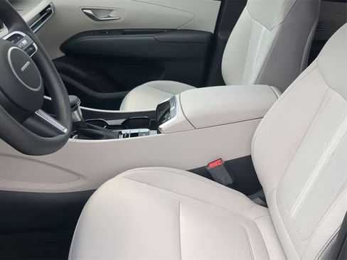New 2026 Hyundai Tucson SEL image 17