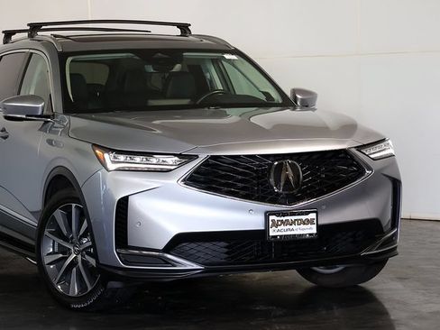 Used 2026 Acura MDX SH-AWD w/ Technology Package image 6