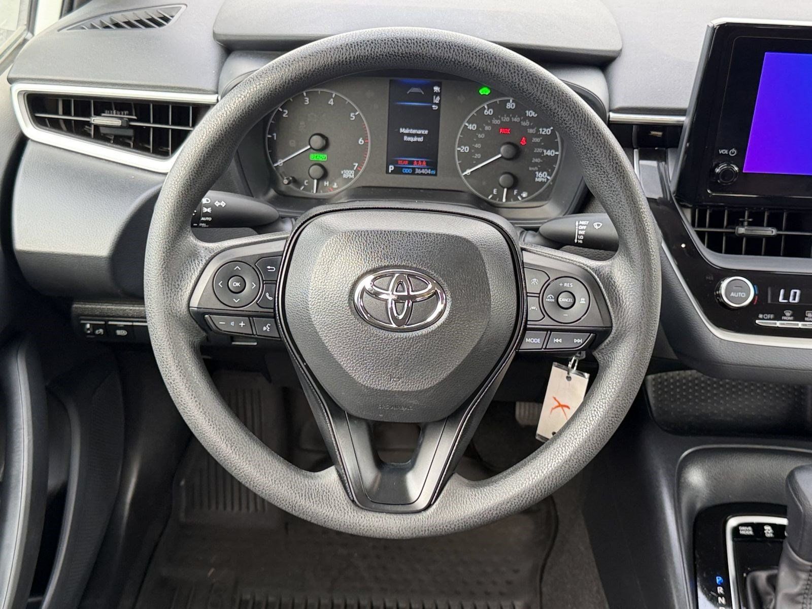 Used 2024 Toyota Corolla LE FWD image 10
