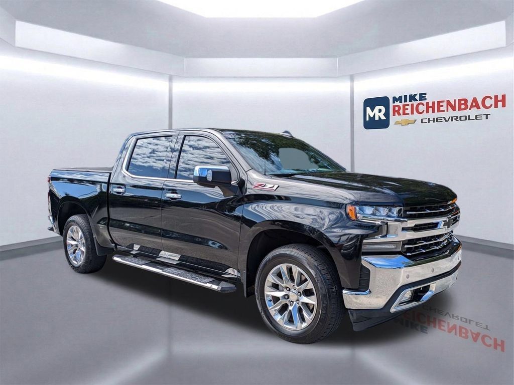 Used 2021 Chevrolet Silverado 1500 LTZ w/ LTZ Premium Package AWD/4WD image 2