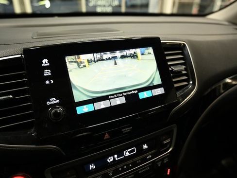 Used 2019 Honda Pilot Elite image 17