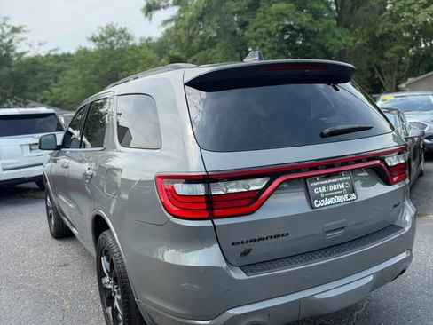 Used 2023 Dodge Durango GT AWD/4WD image 3