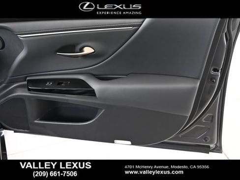 Certified 2025 Lexus ES 300h w/ Premium Package FWD image 20