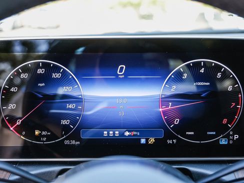New 2025 Mercedes-Benz C 300 4MATIC Sedan image 24