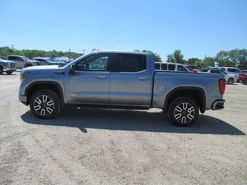 New 2026 GMC Sierra 1500 AT4 w/ AT4 Premium Package AWD/4WD image 10