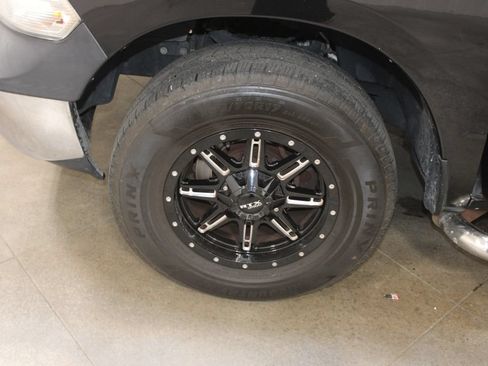 Used 2018 RAM 1500 Tradesman w/ Popular Equipment Group RWD image 33