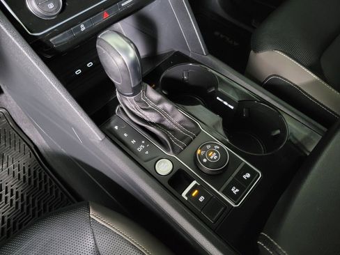 Used 2021 Volkswagen Atlas SEL Premium image 31