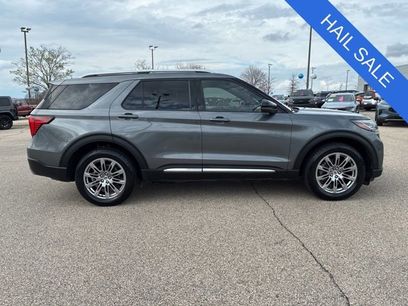Certified 2025 Ford Explorer Platinum