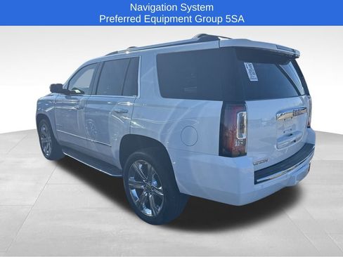 Used 2017 GMC Yukon Denali image 2