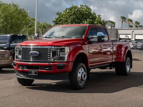 Used 2022 Ford F450 Platinum w/ FX4 Off-Road Package AWD/4WD image 3