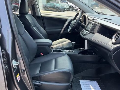 Used 2013 Toyota RAV4 Limited AWD/4WD image 25