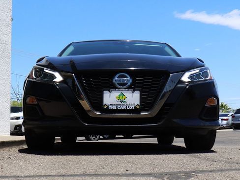 Used 2021 Nissan Altima 2.5 SR FWD image 17