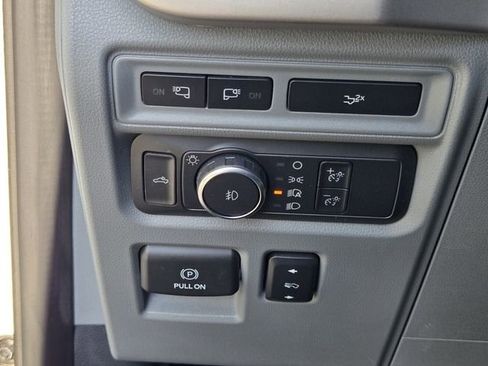 Used 2022 Ford F150 XLT w/ Equipment Group 302A High RWD image 29