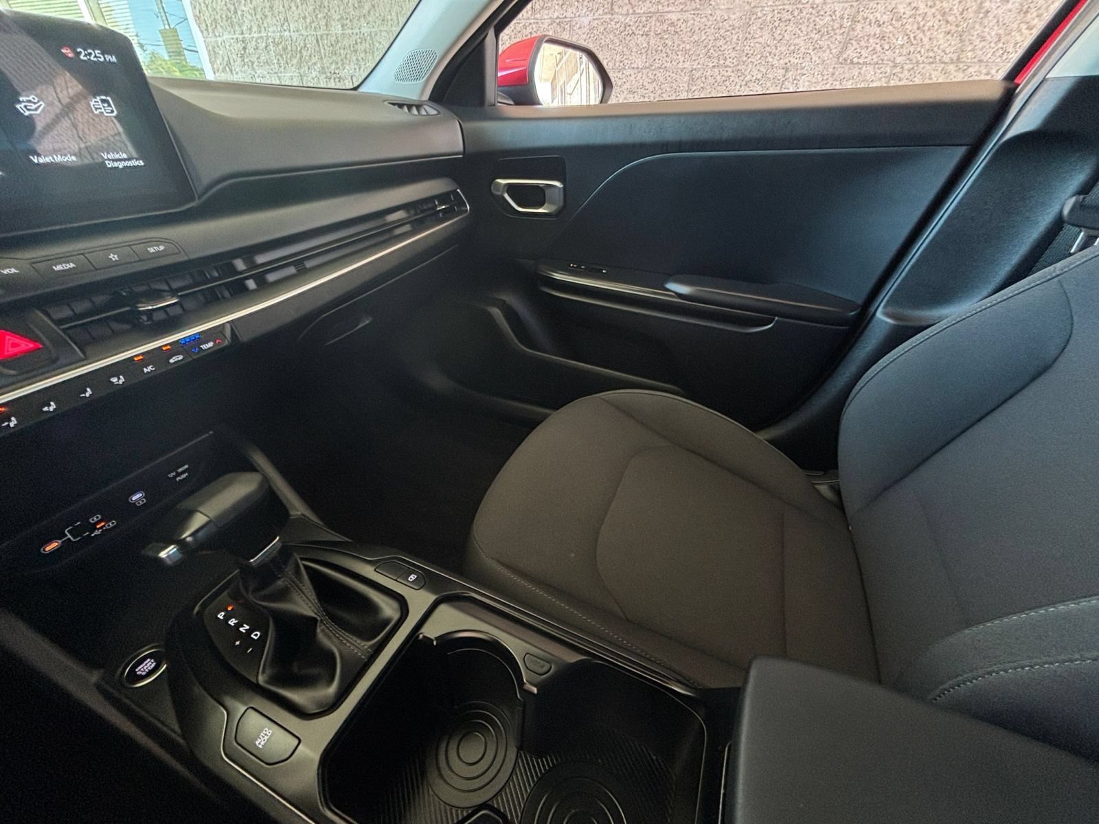 Used 2026 Kia K4 FWD image 34