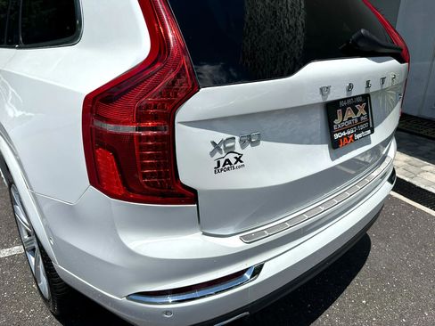 Used 2019 Volvo XC90 T6 Inscription w/ Luxury Package image 18