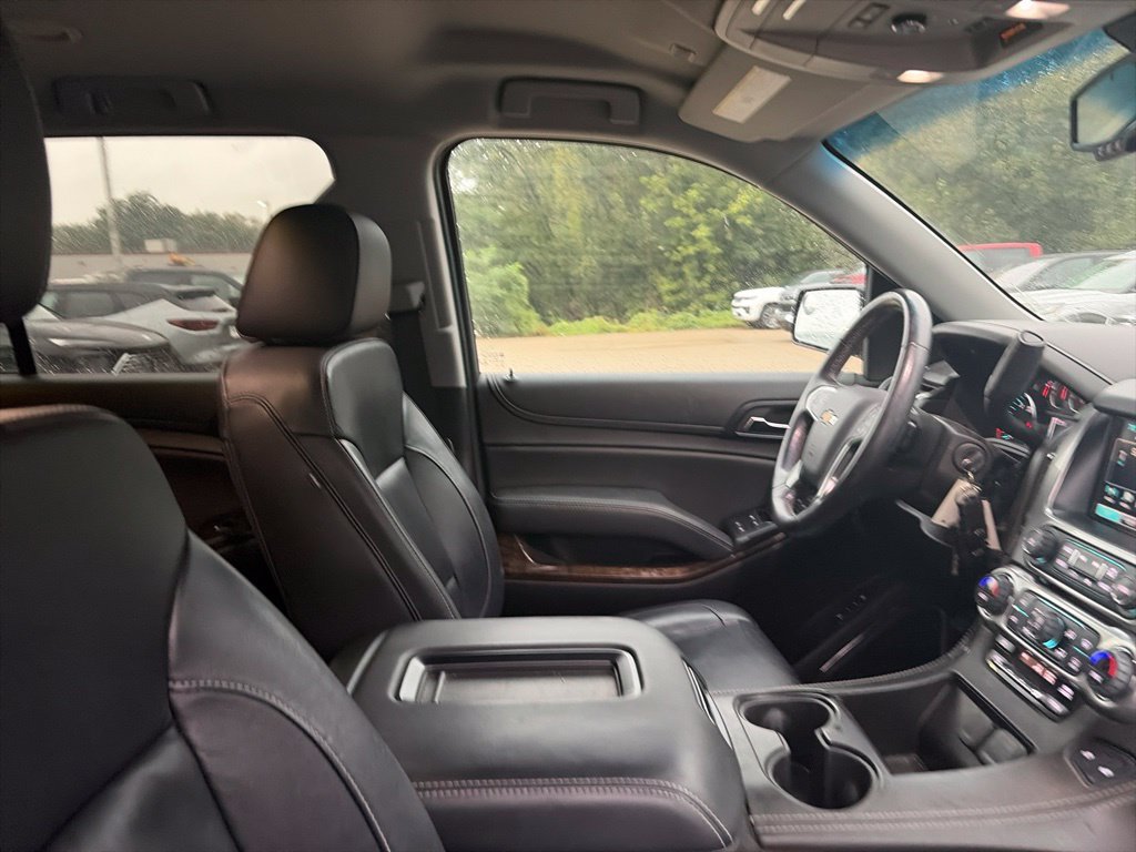 Used 2018 Chevrolet Suburban LT AWD/4WD image 14