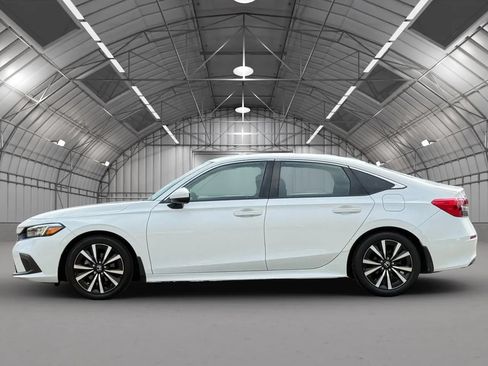 Used 2024 Honda Civic EX image 4