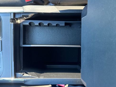 Used 2025 Ford F150 XLT w/ Equipment Group 302A MID image 26