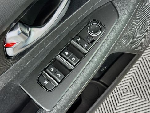 Certified 2023 Kia Forte GT-Line w/ GT-Line Technology Package FWD image 19