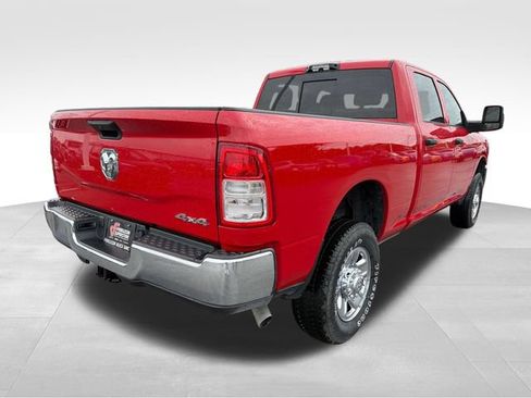 Used 2024 RAM 2500 Tradesman w/ Chrome Appearance Group AWD/4WD image 7