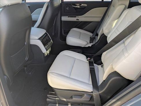 New 2025 Lincoln Aviator 2WD w/ Equipment Group 101A image 15