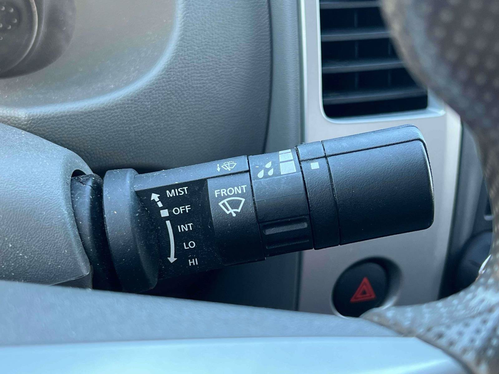 Used 2021 Nissan Frontier SV w/ Midnight Edition Floor Mats AWD/4WD image 9