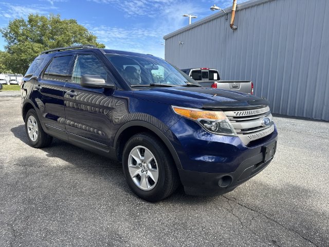 Used 2011 Ford Explorer 4WD w/ Class III Trailer Tow Pkg image 3