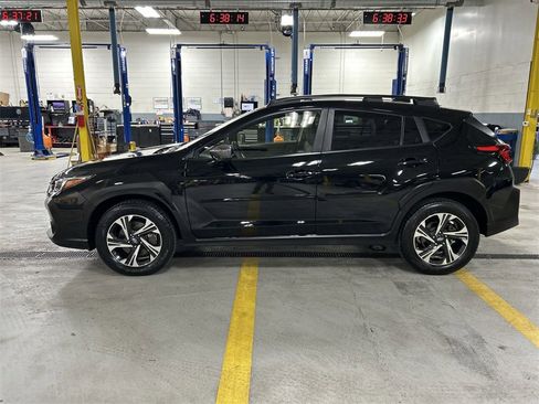 Certified 2024 Subaru Crosstrek 2.0i Premium image 5