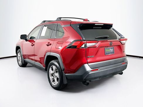 Used 2025 Toyota RAV4 XLE FWD image 5