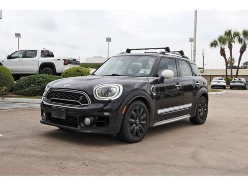Used 2018 MINI Cooper Countryman S FWD image 2