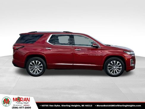 Certified 2023 Chevrolet Traverse Premier w/ LPO, Floor Liner Package AWD/4WD image 3