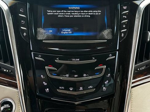 Used 2015 Cadillac Escalade Luxury AWD/4WD image 31