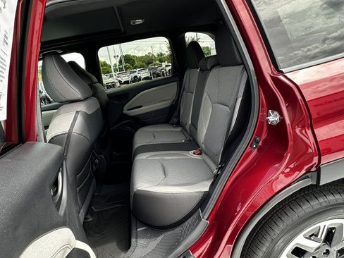 New 2026 Subaru Forester Premium AWD/4WD image 10