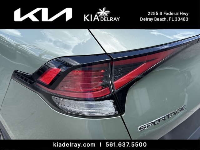 Certified 2025 Kia Sportage X-Line AWD/4WD image 7