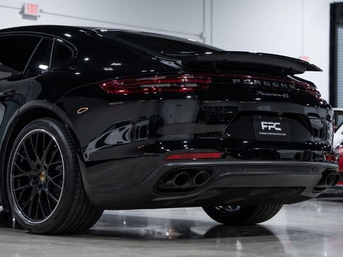 Used 2020 Porsche Panamera 4S AWD/4WD image 17