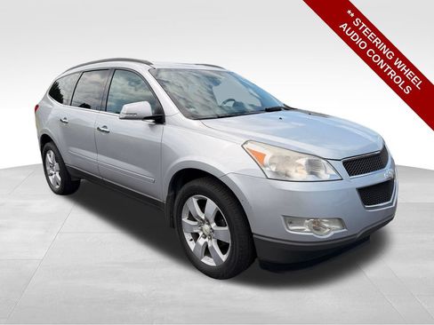 Used 2012 Chevrolet Traverse LT w/ All-Star Edition FWD image 11