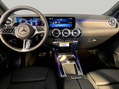 New 2026 Mercedes-Benz GLA 250 4MATIC image 7
