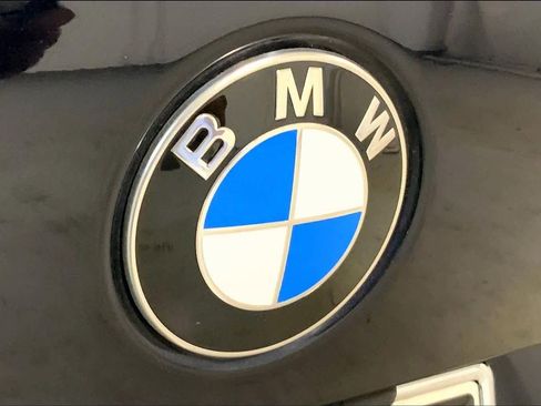 Used 2025 BMW X5 xDrive40i w/ M Sport Package image 29