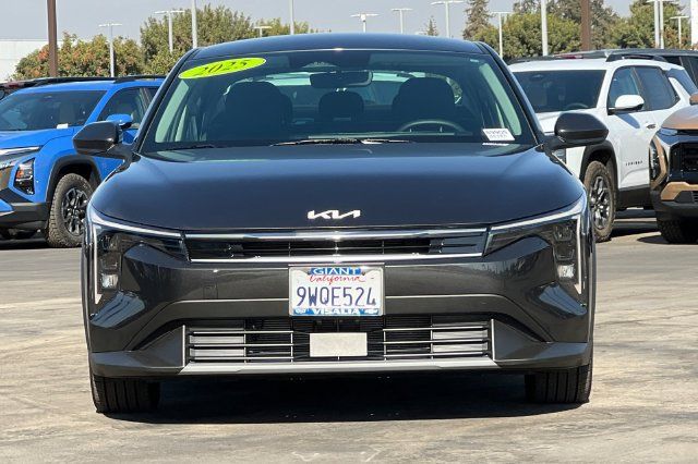 Used 2025 Kia K4 EX FWD image 9